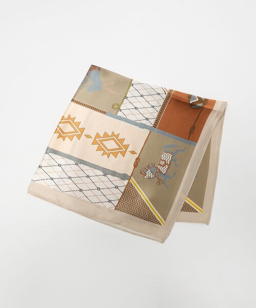 BEAUTY&YOUTH UNITED ARROWS（ビューティーアンドユースユナイテッドアローズ）の「シルク ホース スカーフ（バンダナ/スカーフ・レディース・コバルトブルー/ベージュ・FREE）」の8枚目の写真