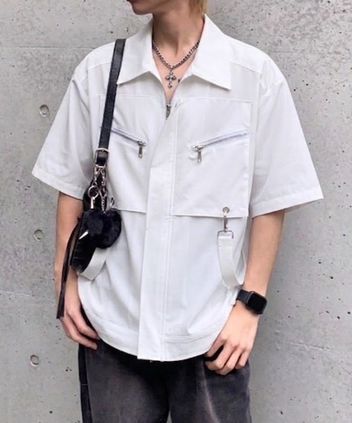 lilful(リルフル)の「【26年春夏新作】ジップデザインベルトギミック半袖シャツ(シャツ/ブラウス・メンズ・ホワイト/ブラック・L/M)」の19枚目の写真