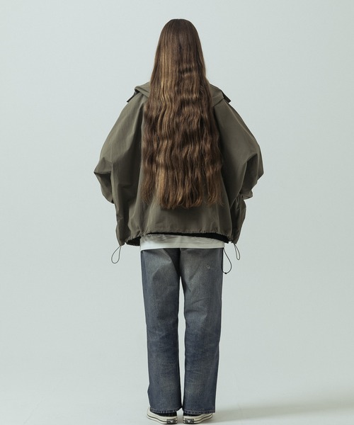 SLICK(スリック)の「【ZOZO限定】 SLICK/スリック Oversized Dolman Sleeve Hooded Jacket/オーバーサイズ ドルマンスリーブ フーデッドジャケット/オーバーサイズ(ポンチョ・メンズ・ブラック/カーキ・1/2)」の17枚目の写真