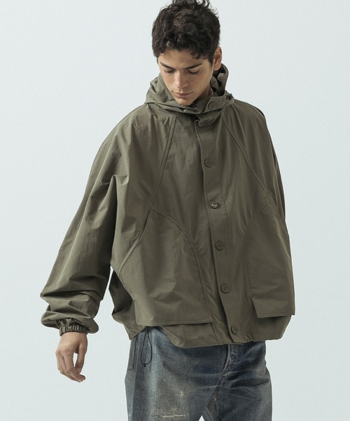 SLICK(スリック)の「【ZOZO限定】 SLICK/スリック Oversized Dolman Sleeve Hooded Jacket/オーバーサイズ ドルマンスリーブ フーデッドジャケット/オーバーサイズ(ポンチョ・メンズ・ブラック/カーキ・1/2)」の20枚目の写真