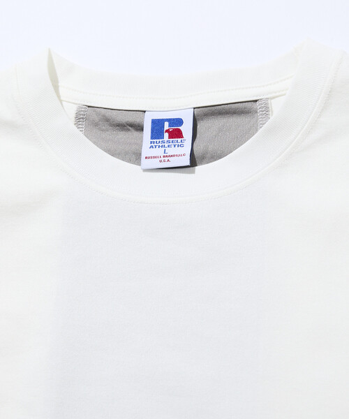 Russell Athletic(ラッセルアスレティック)の「限定展開 RUSSEL ATHLETIC×FREAK'S STORE/ラッセルアスレティック 別注 ビッグシルエット 切り替えバックデザイン ヘムコード Tシャツ(Tシャツ/カットソー・メンズ・スミクロ/ブラック/ホワイト・MEDIUM/SMALL/LARGE)」の6枚目の写真