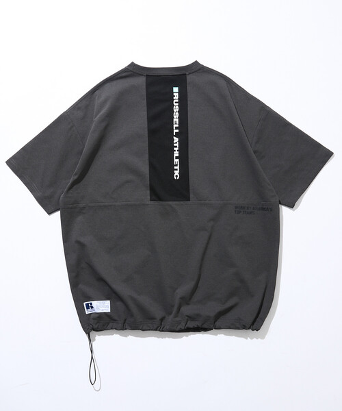 Russell Athletic(ラッセルアスレティック)の「限定展開 RUSSEL ATHLETIC×FREAK'S STORE/ラッセルアスレティック 別注 ビッグシルエット 切り替えバックデザイン ヘムコード Tシャツ(Tシャツ/カットソー・メンズ・スミクロ/ブラック/ホワイト・MEDIUM/SMALL/LARGE)」の14枚目の写真