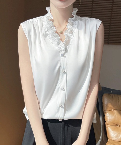 SallyLunn(サリーラン)の「スタンドフリルノースリーブブラウス(シャツ/ブラウス・レディース・ブラック/ホワイト・MEDIUM/LARGE)」の6枚目の写真