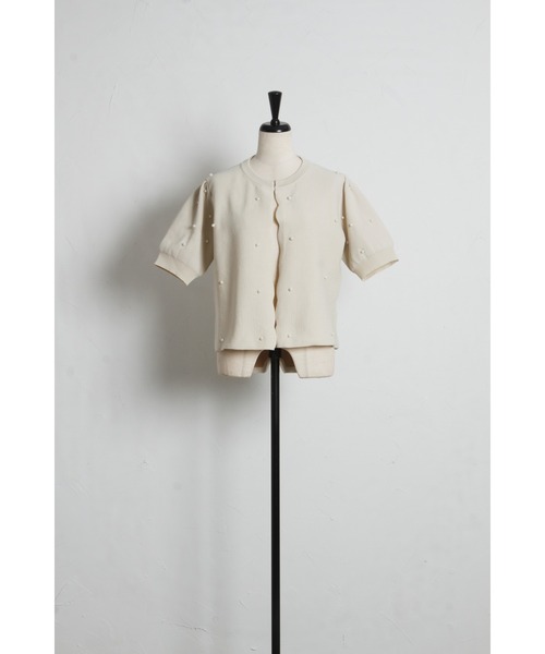 tocco closet（トッコ　クローゼット）の「【ZOZO限定】パール装飾スカラップ半袖カーディガン（カーディガン/ボレロ・レディース・ベージュ/ブラック/ピンク/オフホワイト/ブルー・M）」の10枚目の写真