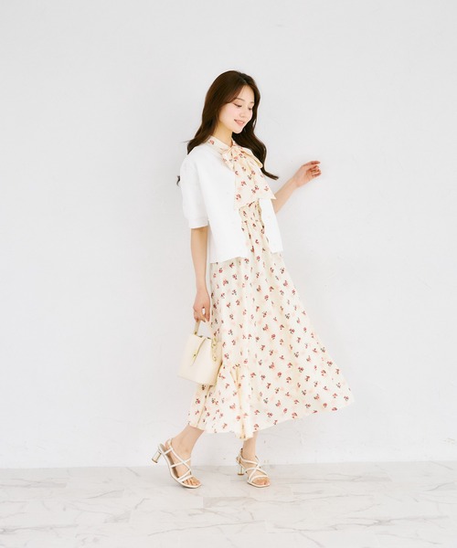 tocco closet（トッコ　クローゼット）の「【ZOZO限定】パール装飾スカラップ半袖カーディガン（カーディガン/ボレロ・レディース・ベージュ/ブラック/ピンク/オフホワイト/ブルー・M）」の18枚目の写真