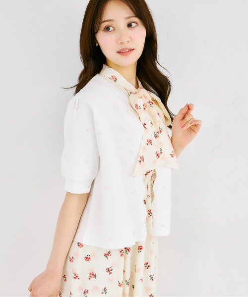 tocco closet（トッコ　クローゼット）の「【ZOZO限定】パール装飾スカラップ半袖カーディガン（カーディガン/ボレロ・レディース・ベージュ/ブラック/ピンク/オフホワイト/ブルー・M）」の21枚目の写真