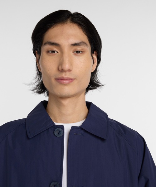 NEW BALANCE(ニューバランス)の「NB GREY ライトウェイトコート(ステンカラーコート・メンズ・オートミール/ネイビー・SMALL/MEDIUM/LARGE/X-LARGE/XX-LARGE)」の10枚目の写真