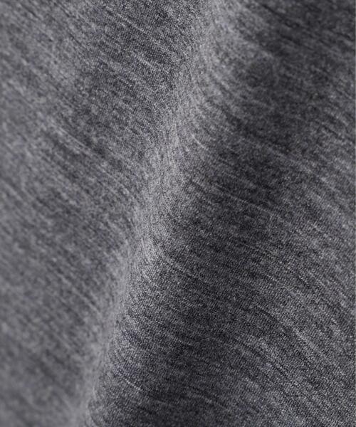 MARGARET HOWELL(マーガレットハウエル)の「SUPERFINE MERINO JERSEY TOP(Tシャツ/カットソー・メンズ・ネイビー/グレー系その他3・LARGE/MEDIUM)」の7枚目の写真