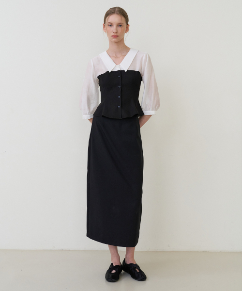 BIBYSEOB（バイバイソプ）の「バックスリットスカート ブラック [T61]（スカート・レディース・ブラック・SMALL/MEDIUM）」の5枚目の写真