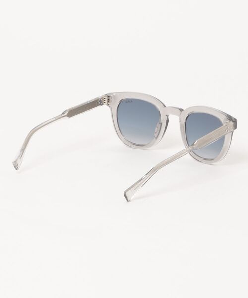 A.P.C.(アーペーセー)の「LES LOU(サングラス・メンズ・グレー・ONESIZE)」の3枚目の写真
