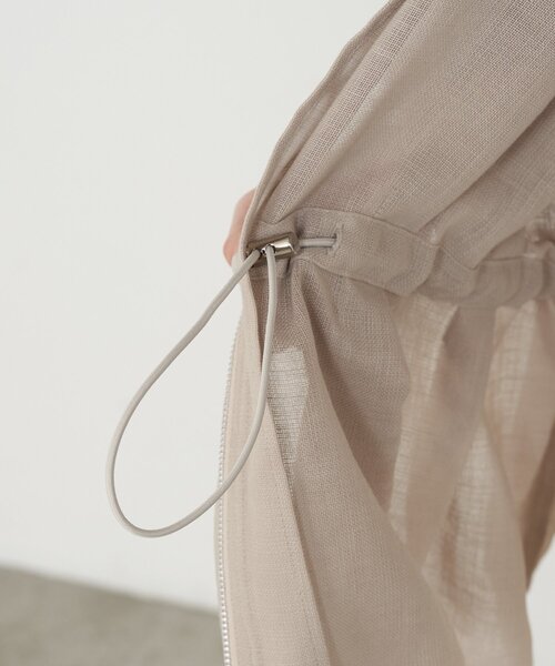 Jena espace merveilleux（ジェナ　エスパスメルヴェイユ）の「ドロストタックブルゾン（ベスト・レディース・チャコールグレー/ベージュ/ブラウン・FREE）」の7枚目の写真