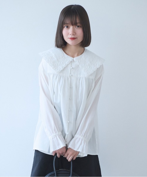 bulle de savon(ビュルデサボン)の「オリーブのキルティング衿 ブラウス(シャツ/ブラウス・レディース・ホワイト/ブラック・FREE)」の1枚目の写真