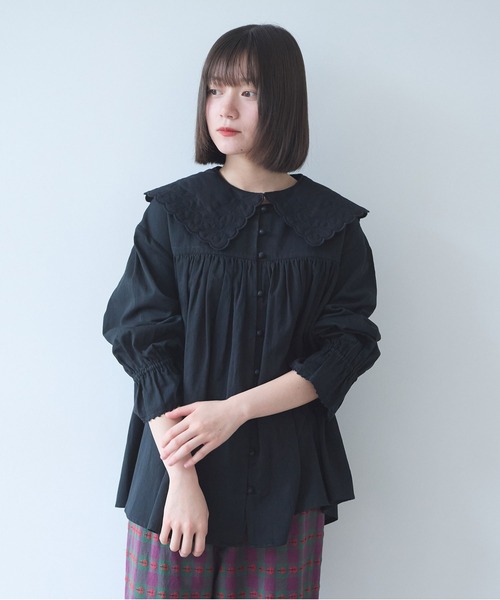 bulle de savon(ビュルデサボン)の「オリーブのキルティング衿 ブラウス(シャツ/ブラウス・レディース・ホワイト/ブラック・FREE)」の16枚目の写真