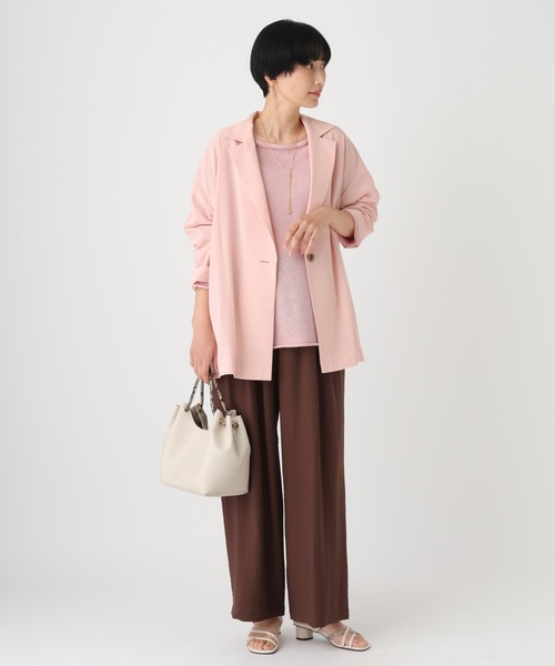 Elura（エルーラ）の「≪イージーケア≫アイロンいらずゆるジャケット/659652（テーラードジャケット・レディース・ブラック/ブラウン/ピンク/オフホワイト・FREE）」の22枚目の写真