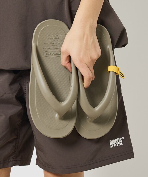 TAW&TOE(トーアンドトー)の「【TAW&TOE/トーアンドトー】ZEROVITY FLAT / ゼログラビティフラット/リカバリーサンダル(サンダル・メンズ・ホワイト/ピンク/ブラック/カーキ・26/27/28)」の4枚目の写真