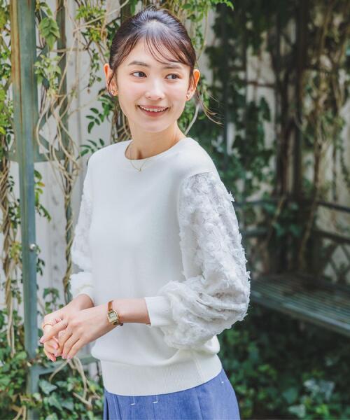 ITS'DEMO（イッツデモ）の「【手洗い可】立体チュールレース袖ニット（ニット/セーター・レディース・オフホワイト/パープル/ブラック/ベビーピンク・00）」の5枚目の写真