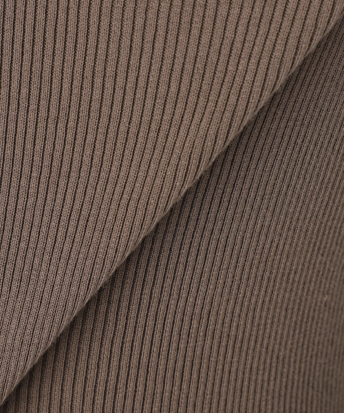 raspail(ラスパイユ)の「*【Raspail/ラスパイユ】 Reverse V-neck pullover(ニット/セーター・レディース・ブラック/カーキ・FREE)」の3枚目の写真