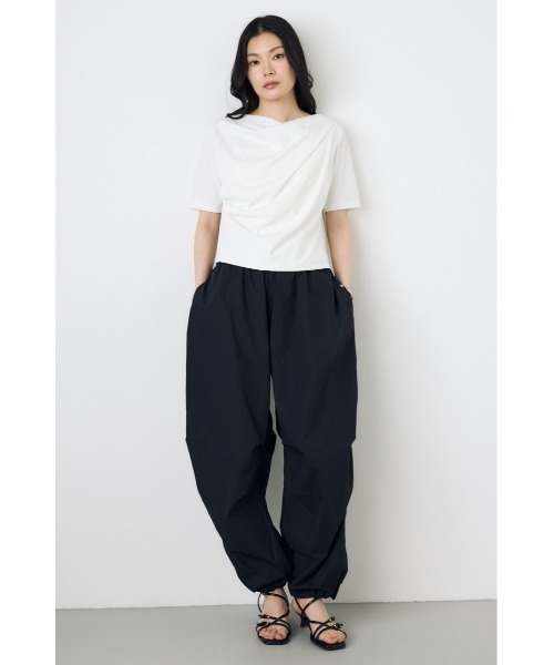 AZUL by moussy(アズールバイマウジー)の「【WEB限定】ドレープカットトップス(Tシャツ/カットソー・レディース・ホワイト/グレー/ブラック・FREE)」の5枚目の写真