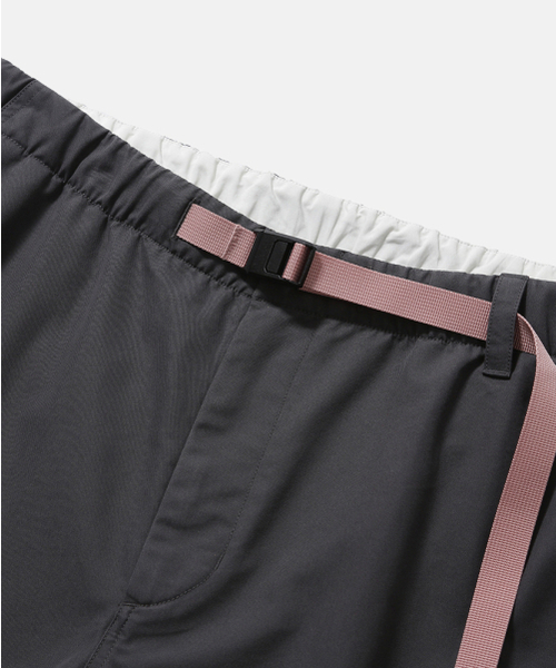 MOIF（モイフ）の「[SS26] COMFY SKATER SHORTS / CHARCOAL（その他パンツ・メンズ・その他・1(S)/2(M)/3(L)）」の4枚目の写真