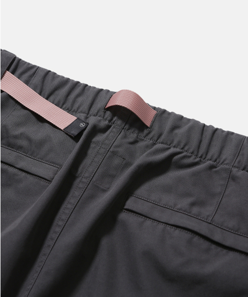 MOIF（モイフ）の「[SS26] COMFY SKATER SHORTS / CHARCOAL（その他パンツ・メンズ・その他・1(S)/2(M)/3(L)）」の12枚目の写真