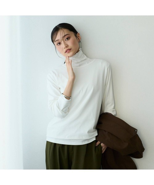 COMMON+HAUS(コモンハウス)の「レイヤードカットソー(2枚組)(その他トップス・レディース・グリーン/ホワイト/ブラック・M/L)」の5枚目の写真