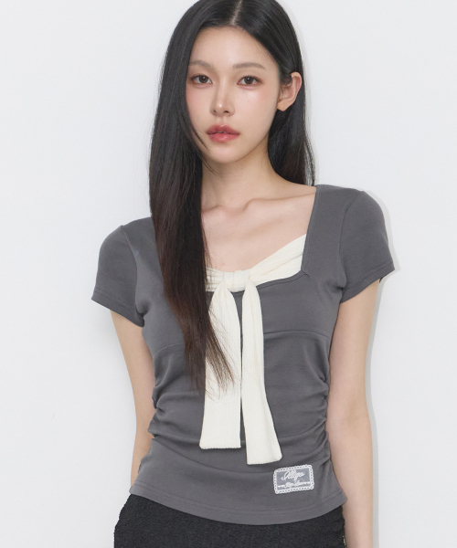 ILLIGO(イリゴ)の「レイヤードリボンタイTシャツチャコール(Tシャツ/カットソー・レディース・その他・OS)」の3枚目の写真