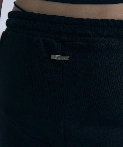 VOONT（ブント）の「Low-Rise String Bootcut Pants (BLACK)（スウェットパンツ・レディース・ブラック・OS）」の3枚目の写真