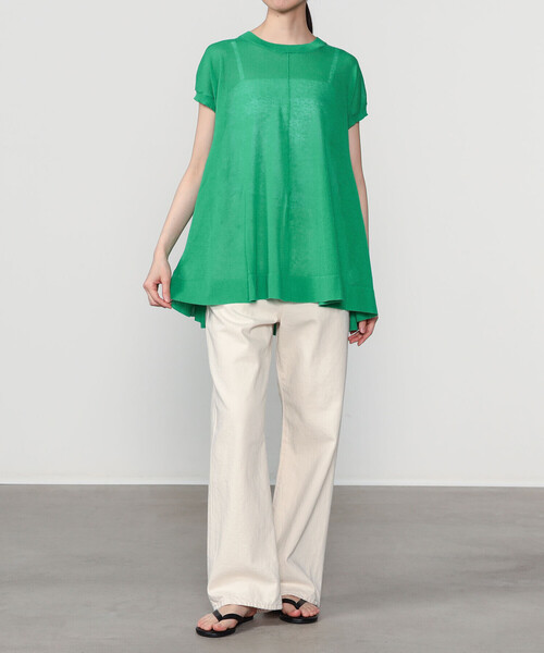 ADAWAS(アダワズ)の「ADAWAS |〈別注〉セミシアー ティアードトップス WOMEN(ニット/セーター・レディース・ネイビー/グリーン/レッド/ブラック・ONE)」の14枚目の写真