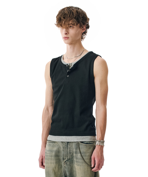 SECONDMONO（セカンドモノローグ）の「Layered Henley Sleeveless [BLACK]_SETS059BLACK（Tシャツ/カットソー・レディース・その他・MEDIUM/LARGE）」の3枚目の写真