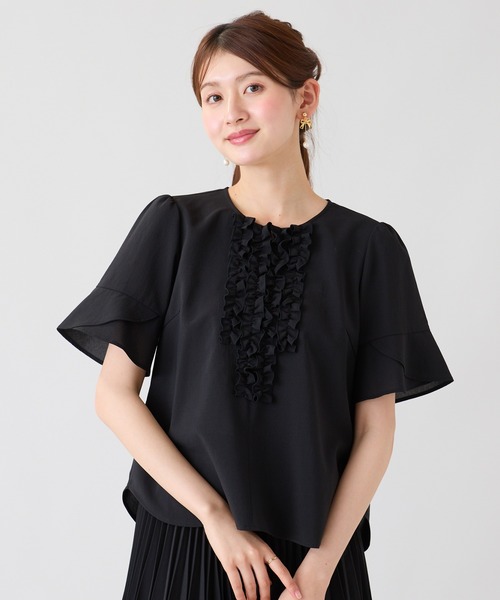 Rose Tiara(ローズティアラ)の「【撥水/通気性◎】フロントフリルブラウス(シャツ/ブラウス・レディース・ピンク/グレー/ブラック・38/42/46)」の2枚目の写真
