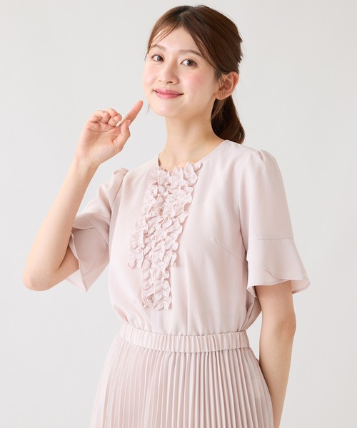 Rose Tiara(ローズティアラ)の「【撥水/通気性◎】フロントフリルブラウス(シャツ/ブラウス・レディース・ピンク/グレー/ブラック・38/42/46)」の6枚目の写真