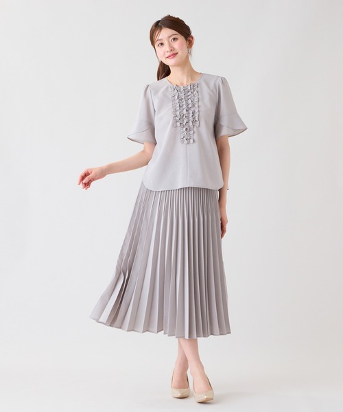 Rose Tiara(ローズティアラ)の「【撥水/通気性◎】フロントフリルブラウス(シャツ/ブラウス・レディース・ピンク/グレー/ブラック・38/42/46)」の12枚目の写真