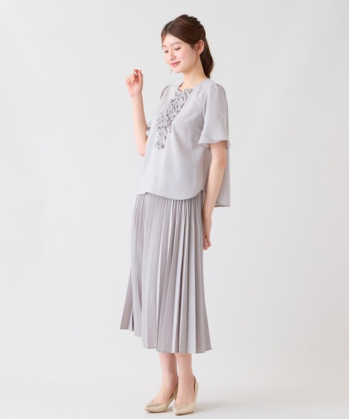 Rose Tiara(ローズティアラ)の「【撥水/通気性◎】フロントフリルブラウス(シャツ/ブラウス・レディース・ピンク/グレー/ブラック・38/42/46)」の17枚目の写真