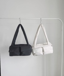 YACA（ヤーカ）の「Padding Shoulder Bag/パディングショルダーバッグ（ショルダーバッグ）」