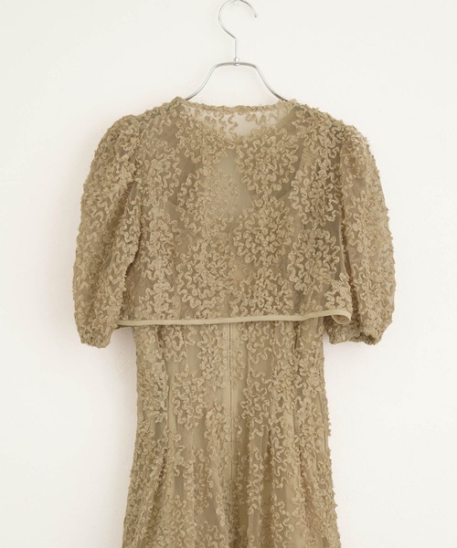 atlo(アトロ)の「ミモレ丈&袖あり フォーマル パフスリーブ パールボタン ノースリーブ セレモニー 結婚式二次会 パーティードレス オケージョンドレス お呼ばれ 同窓会成人式(ドレス・レディース・グレー/ブラック/イエロー・M/L/S)」の8枚目の写真