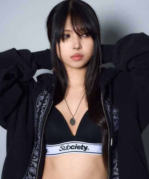 Subciety（サブサエティ）の「Emboidery bandanna hoodie（ベスト・メンズ・グレー/ブラック・SMALL/MEDIUM/LARGE/X-LARGE）」の13枚目の写真