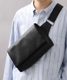 直営店限定》VARSITY LEATHER BODY BAG/バーシティーボディーバッグ