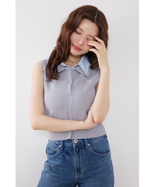 rienda(リエンダ)の「シャツレイヤードライクニットベスト 夏服(ニット/セーター・レディース・ブラック/グレー/ライトイエロー/ブルー・FREE)」の3枚目の写真