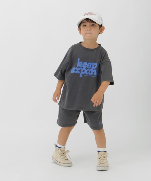 GLOBAL WORK（グローバルワーク）の「ピグメントSET UP/T/739789（つなぎ/オールインワン・キッズ・チャコールグレー/サックスブルー/キャメル・100cm/110cm/120cm）」の2枚目の写真