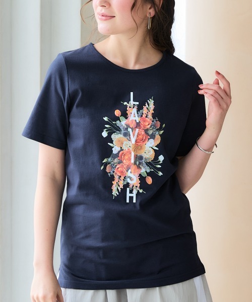 SMILE LAND(スマイルランド)の「<大きいサイズ>【汗染みしにくい】色々選べるプリントTシャツ(Tシャツ/カットソー・レディース・ブラック系1/モカ/ブラック系2/杢グレー/オフホワイト/カーキ/ピンク/ネイビー・L/LL/3L/4L/5L)」の7枚目の写真