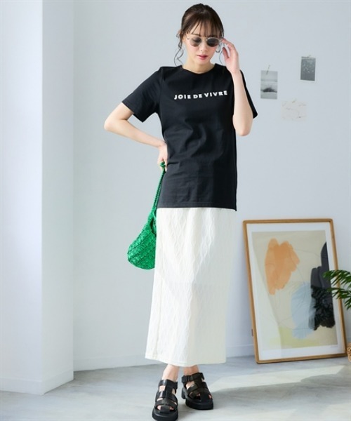 SMILE LAND(スマイルランド)の「<大きいサイズ>【汗染みしにくい】色々選べるプリントTシャツ(Tシャツ/カットソー・レディース・ブラック系1/モカ/ブラック系2/杢グレー/オフホワイト・L/LL/3L/4L/5L)」の18枚目の写真