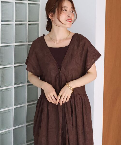 le.coeur blanc(ルクールブラン)の「ジャガード2WAYシャツワンピース(シャツワンピース・レディース・ブラック/ブラウン・38)」の8枚目の写真