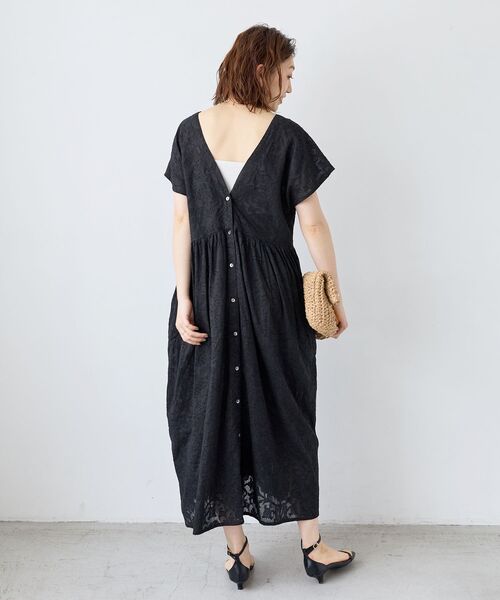 le.coeur blanc(ルクールブラン)の「ジャガード2WAYシャツワンピース(シャツワンピース・レディース・ブラック/ブラウン・38)」の12枚目の写真
