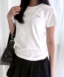 胸元ワンポイントウサギショート丈半袖Tシャツ