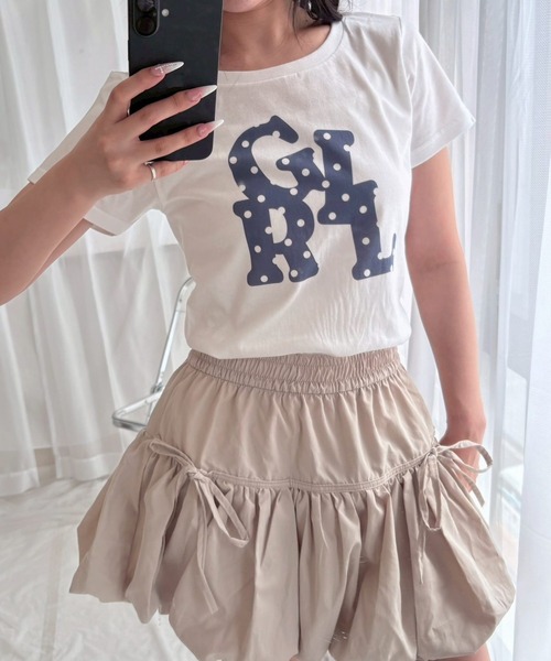 cuorequal(クオレコール)の「グラフィック×ドットショート丈半袖Tシャツ(Tシャツ/カットソー・レディース・ホワイト・WM)」の3枚目の写真