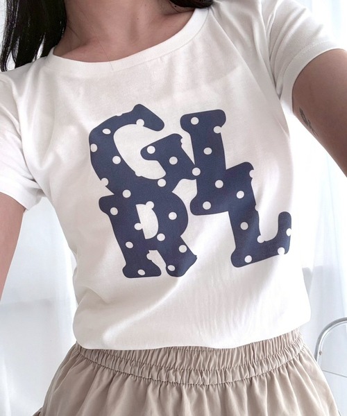 cuorequal(クオレコール)の「グラフィック×ドットショート丈半袖Tシャツ(Tシャツ/カットソー・レディース・ホワイト・WM)」の5枚目の写真