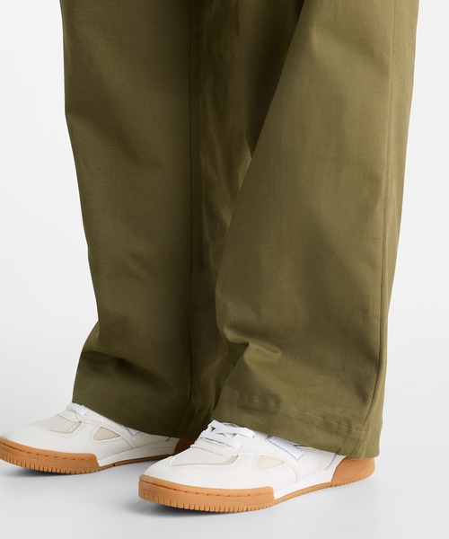 NEW BALANCE(ニューバランス)の「Numeric プリーツパンツ(スラックス・メンズ・ボルドー/スミクロ/カーキブラウン・SMALL/XX-LARGE/X-LARGE/MEDIUM/LARGE)」の14枚目の写真