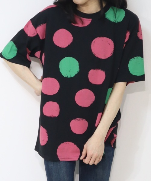 DISKEEN SURE（ディスキーンシュアー）の「着心地GOOD！コットン100% ドット柄ビッグシルエット Tシャツ（Tシャツ/カットソー・レディース・ベージュ/ブラック/ピンク・FREE）」の9枚目の写真