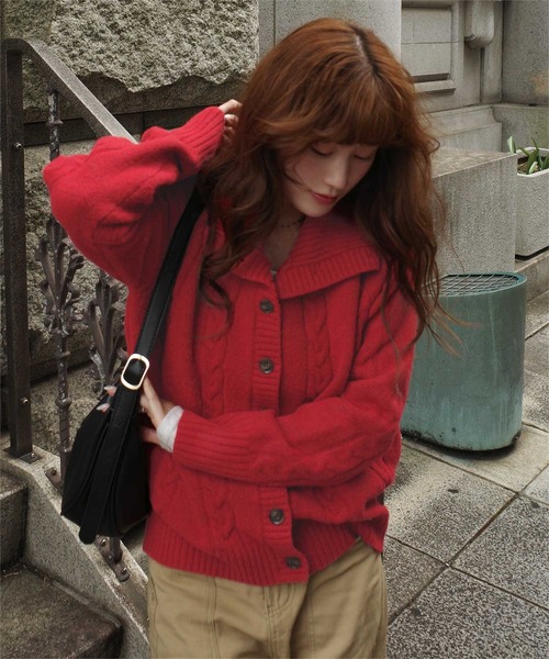 miette（ミエット）の「ハイネックランダムケーブルニットカーディガン（カーディガン/ボレロ・レディース・レッド/アイボリー/ネイビー・FREE）」の15枚目の写真