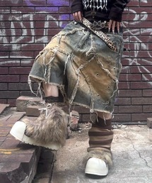 RICH（リッチ）の「【RICH】VAMP DIRT WASHED SHORT / 【RICH】ダーティーウォッシュアイレットダブルウエストダメージハーフパンツ（デニムパンツ）」